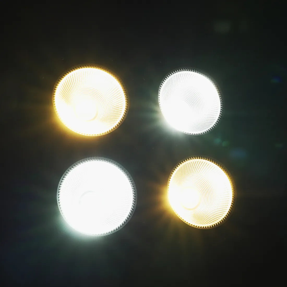 MOKA SFX P-15/P-19 Combinable 4-eye 4*100W 2 IN 1/3 IN 1 RGB LED COB Audience Light