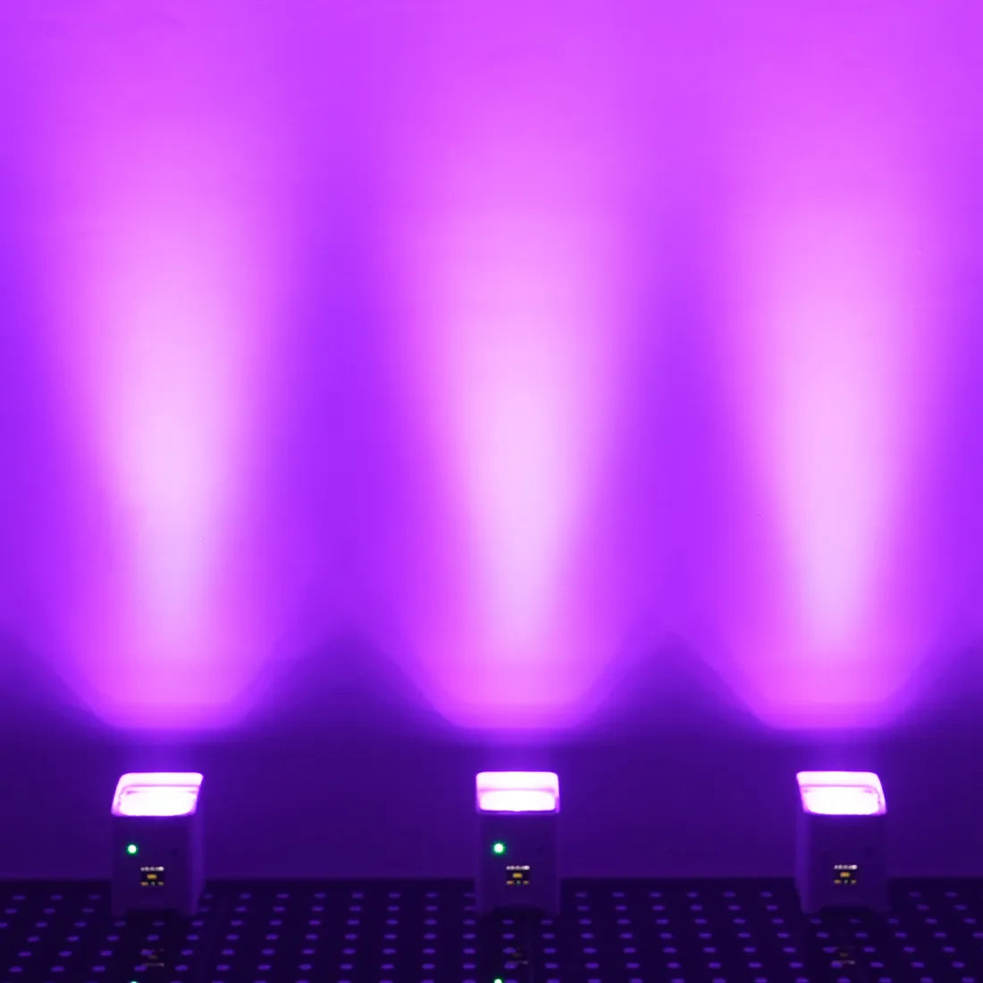 MOKA SFX P-01 4*18W LED Par Cans RGBWA+UV Wireless Rechargeable Power