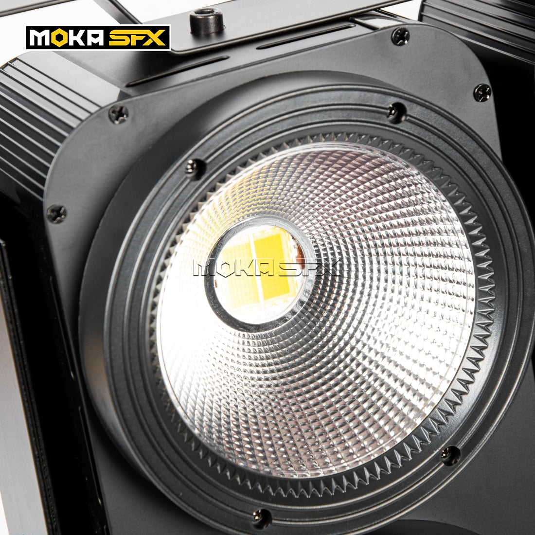 MOKA SFX P-15/P-19 Combinable 4-eye 4*100W 2 IN 1/3 IN 1 RGB LED COB Audience Light